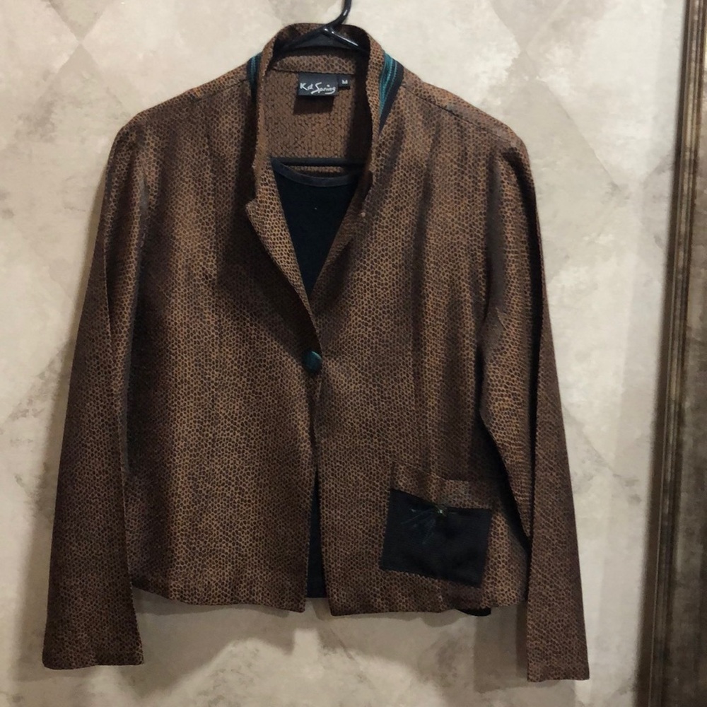 K.d. Spring two piece jacket & tank top.